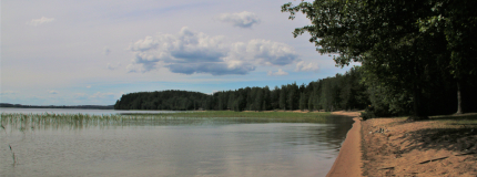 Kuva Immolanjärven rannalta Huhtasenkylässä
