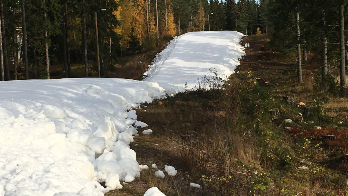 A picture of the first snow slope