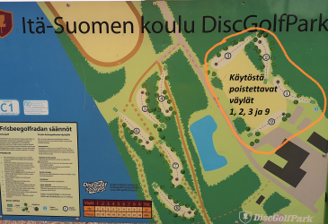 Map of the Frisbeegolf course at Koski school. The Eastern Finland school mentioned in the title of the map operates in the same premises.
