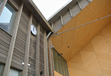 The opening destination for wood construction in Imatra is a wood school.