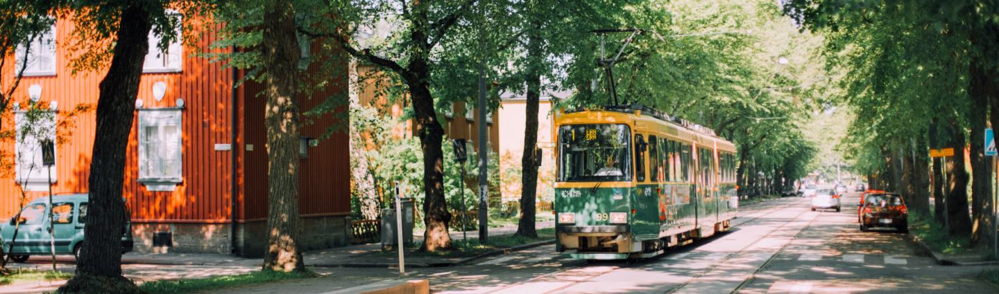 Трамвай в Хельсинки.